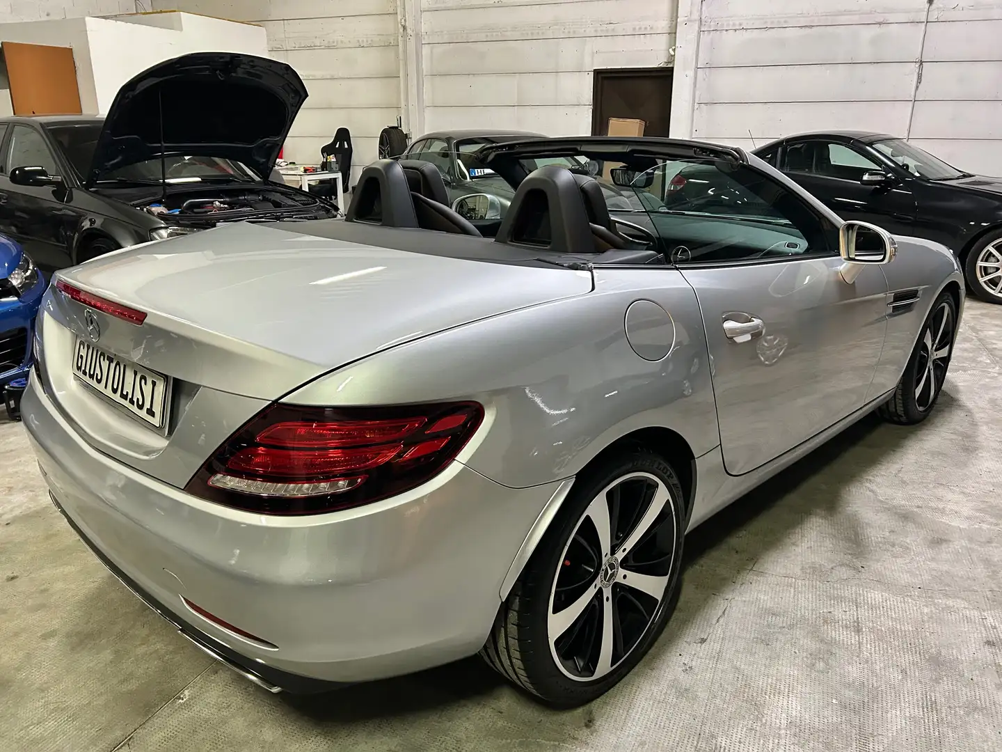 Mercedes-Benz SLC 200 Sport Silber - 2