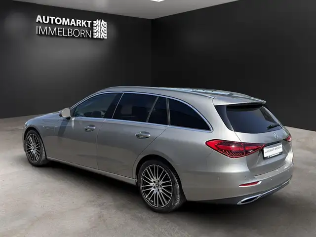 Mercedes-Benz C-Class view 5
