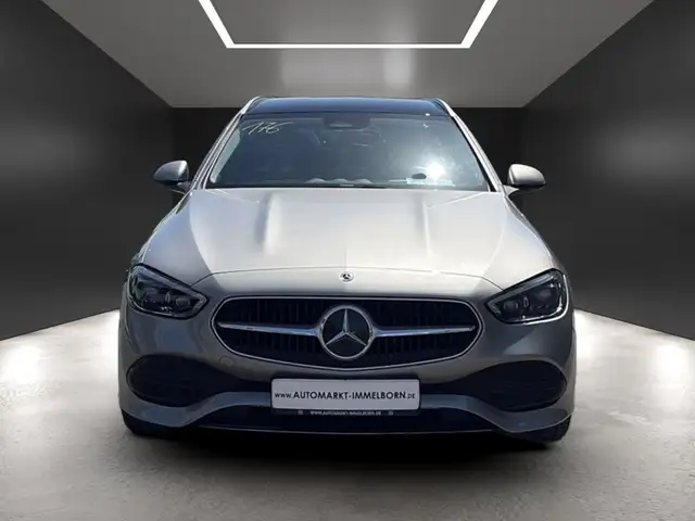 Mercedes-Benz C-Class view 8