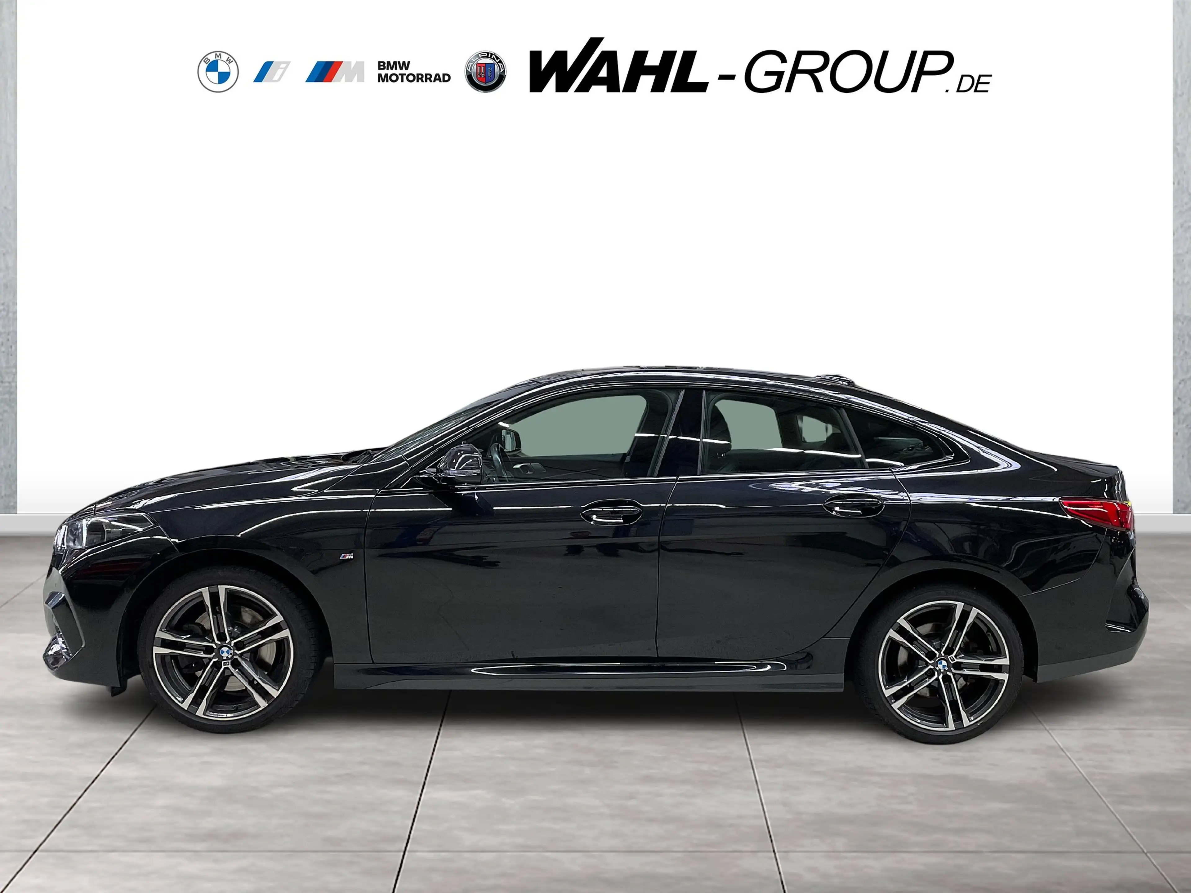 BMW 220 i Gran Coupé — photo 2