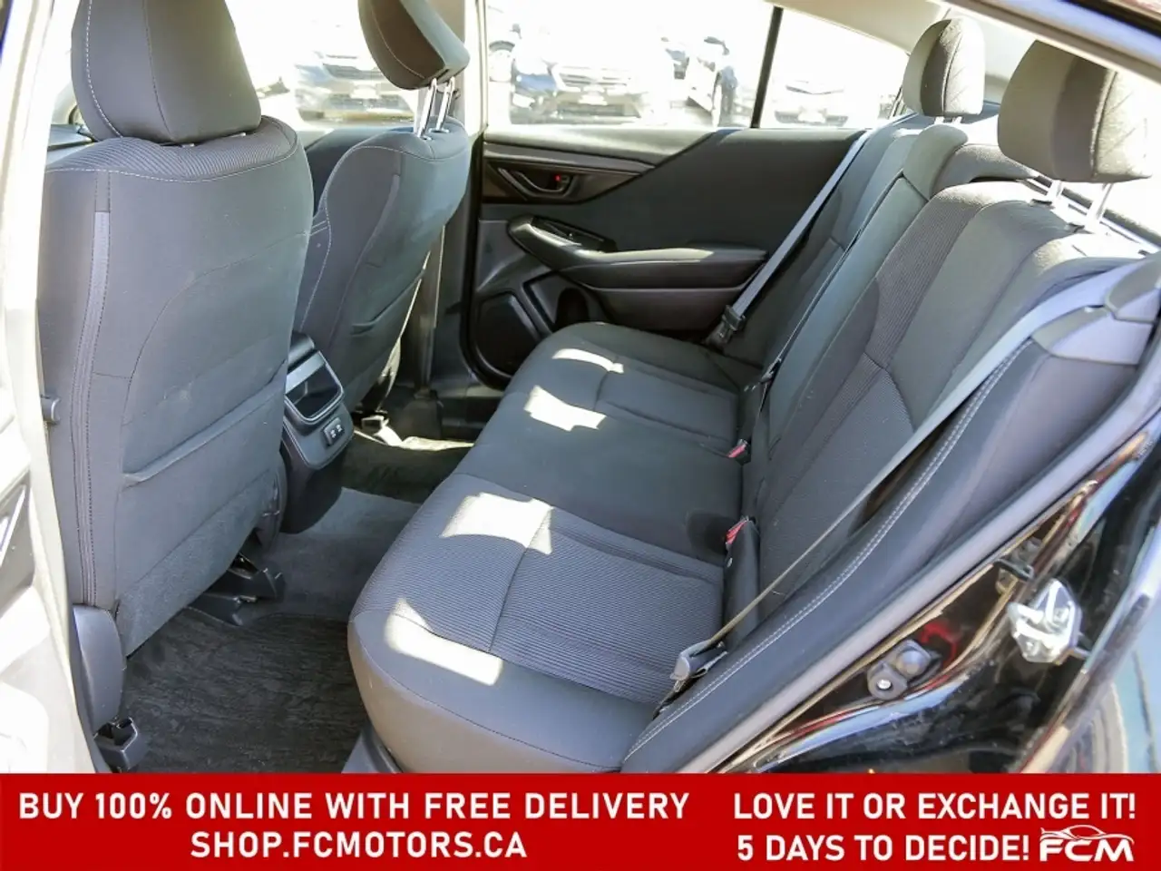 Subaru Legacy снимка Subaru Legacy