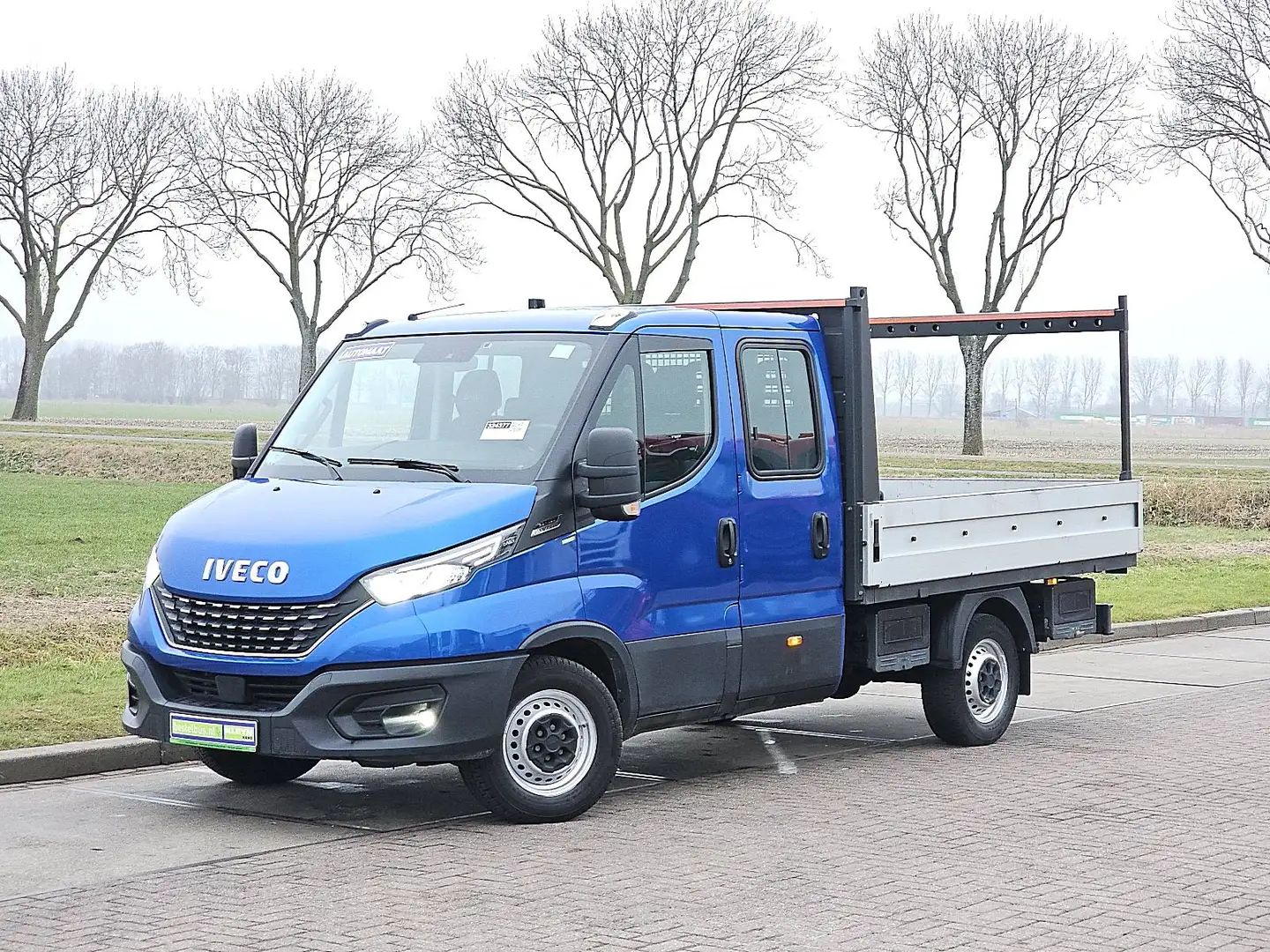 Iveco Daily 35S18 DUB.CAB 3.0Ltr 180Pk Bleu - 2