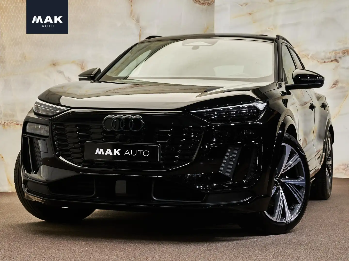 Audi SQ6 e-tron Quattro, pano, 21", matrix-LED, B&O, bijrijdersdis Schwarz - 1