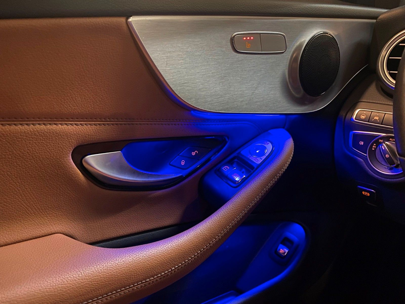 Mercedes-Benz C 220 d 9Gtronic+Comand+High-End Assistenz+AHK++ — photo 11