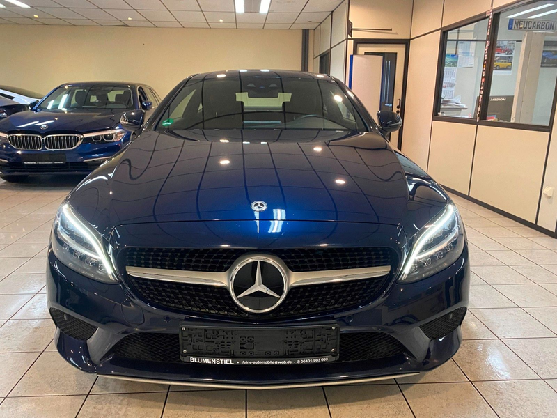 Mercedes-Benz C 220 d 9Gtronic+Comand+High-End Assistenz+AHK++ — photo 3