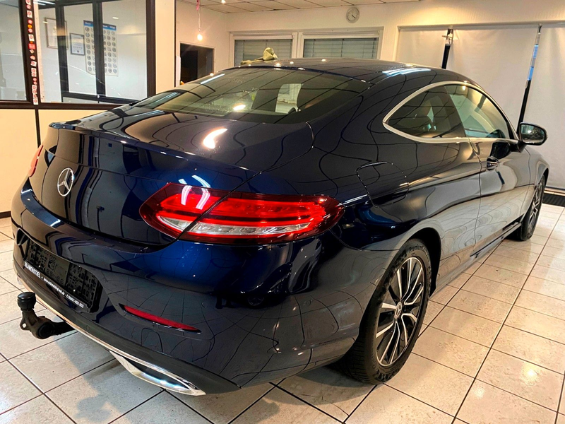 Mercedes-Benz C 220 d 9Gtronic+Comand+High-End Assistenz+AHK++ — photo 5