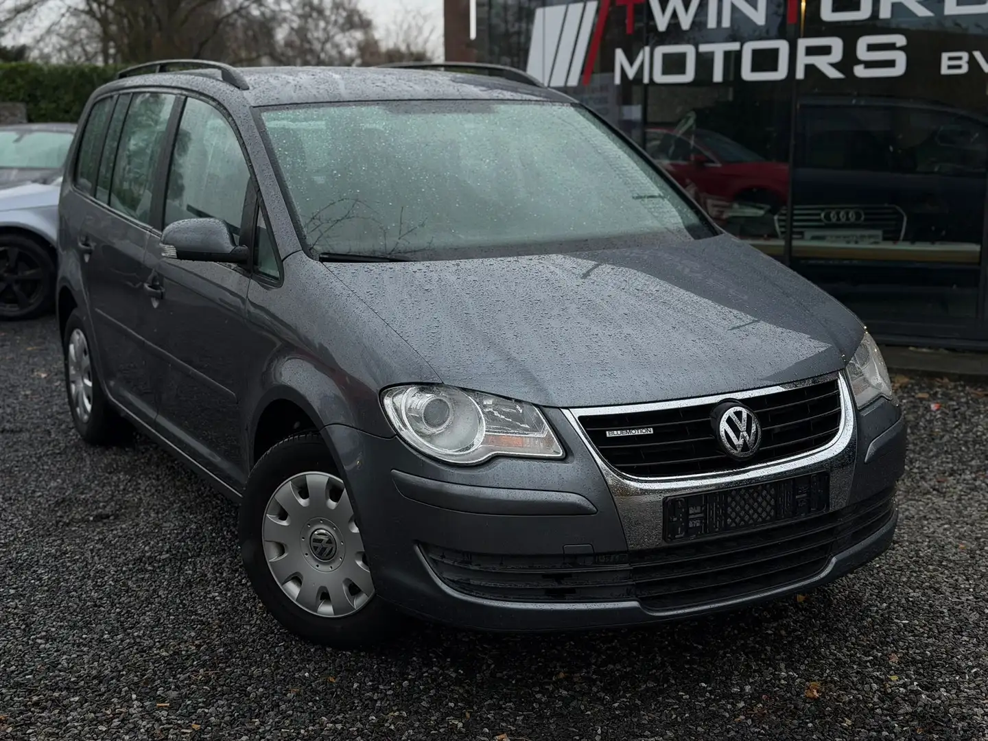 Volkswagen Touran Touran 1.4 TSI DSG Conceptline Grijs - 2