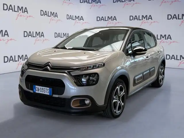 Citroen C3 1.2 puretech Shine s&s 83cv neopatentati