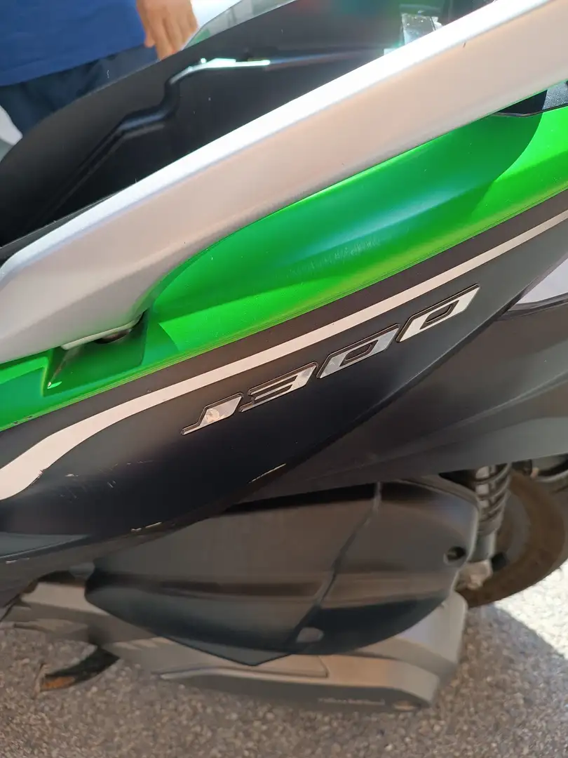 Kawasaki J300 Nero - 2