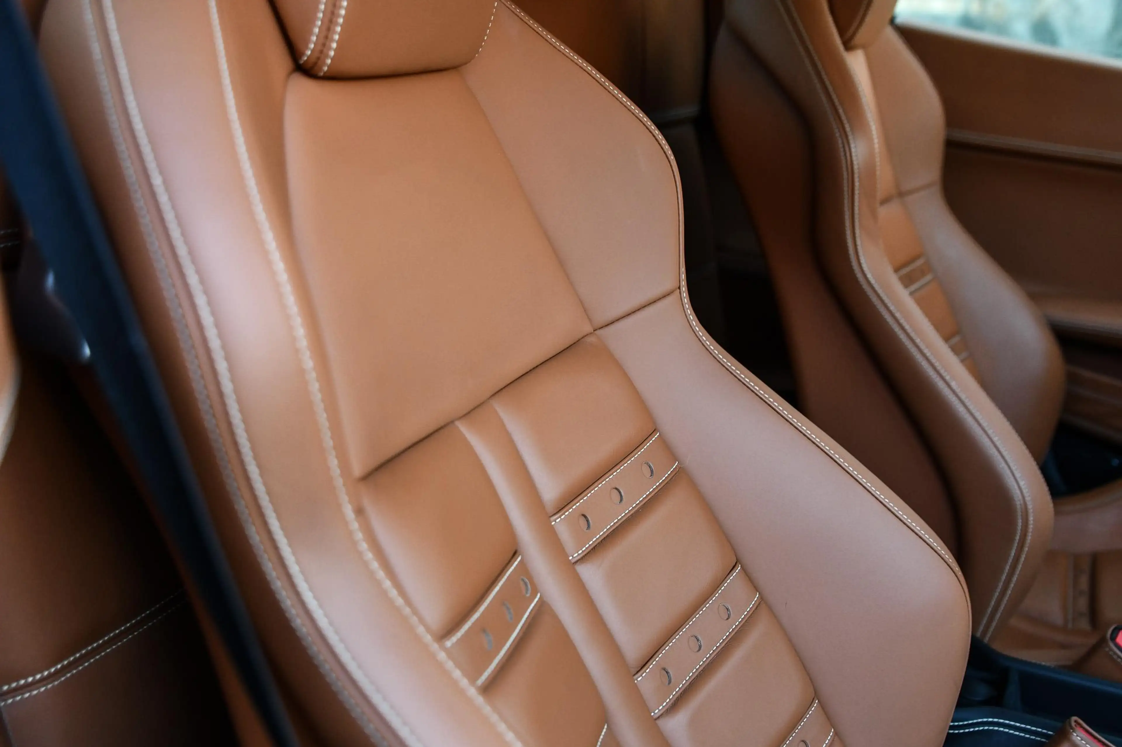 Ferrari 458 4.5 V8 Italia Grigio Silverstone — photo 10