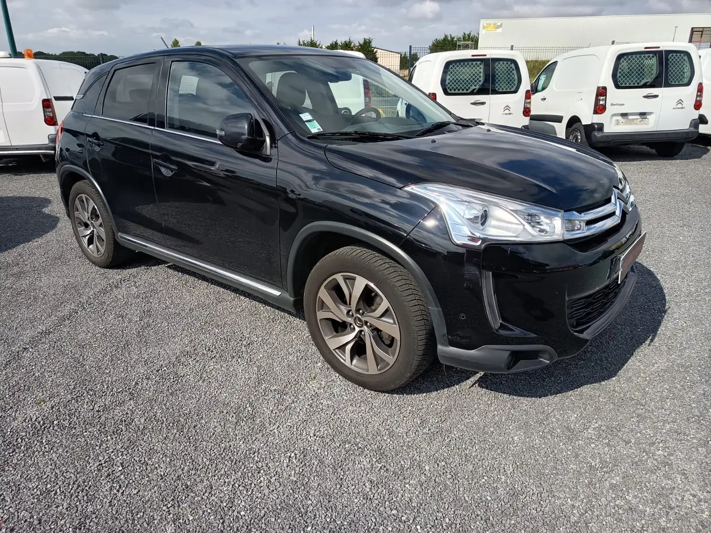 Citroen C4 Aircross C4 Aircross HDi 115 Exclusive Noir - 2