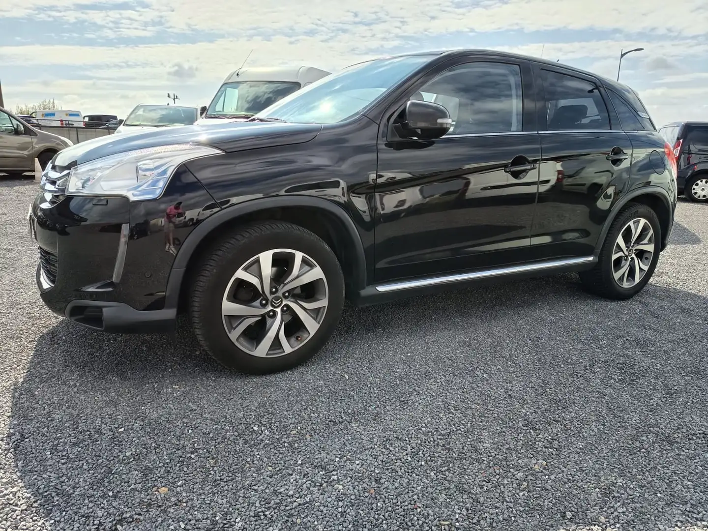 Citroen C4 Aircross C4 Aircross HDi 115 Exclusive Noir - 1