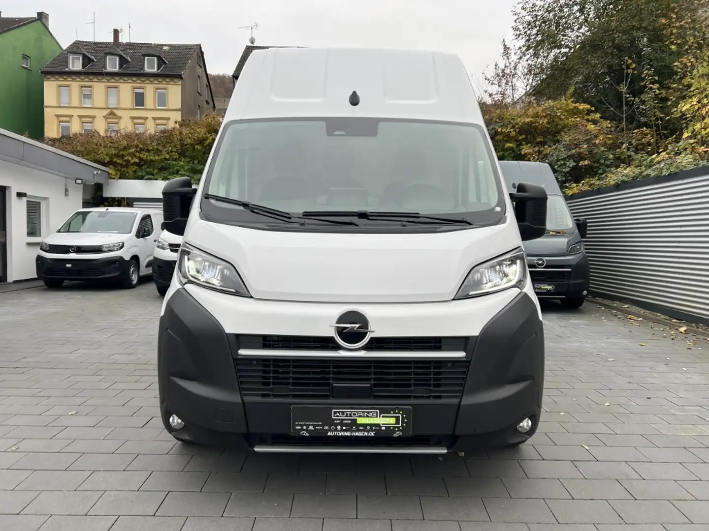 Opel Movano 180 L4H3 Maxi Automatik Extra Hoch+Lang Weiß - 2