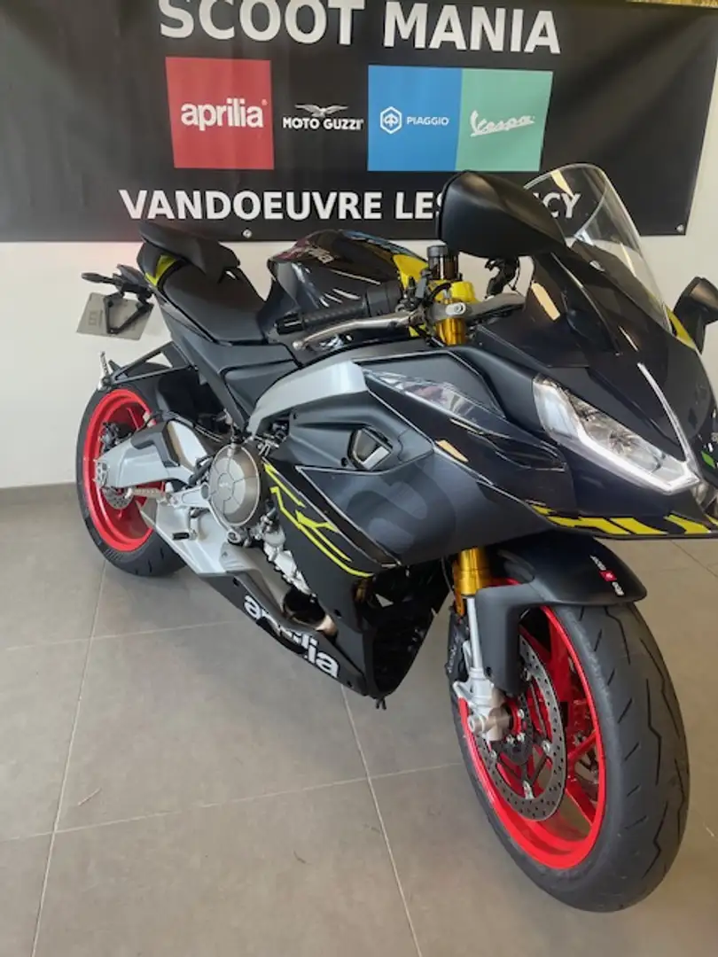 Aprilia RS 660 - 1