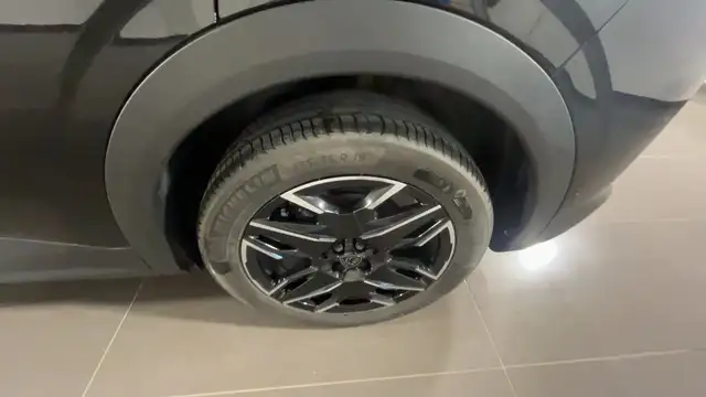 Peugeot 3008 view 7