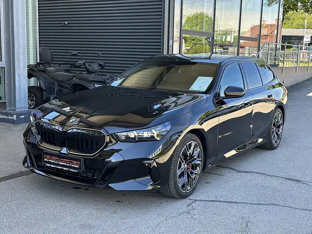 BMW 520 i Touring M-Sportpaket PRO Aut. / Iconic Glow /... Ansicht 1