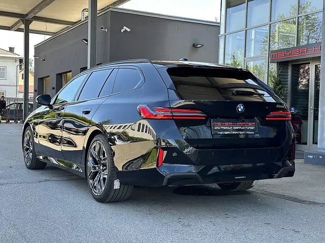 BMW 520 i Touring M-Sportpaket PRO Aut. / Iconic Glow /... Ansicht 8