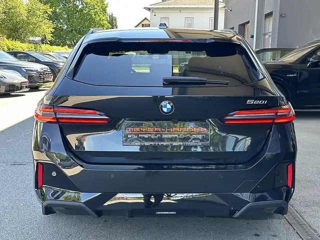 BMW 520 i Touring M-Sportpaket PRO Aut. / Iconic Glow /... Ansicht 9