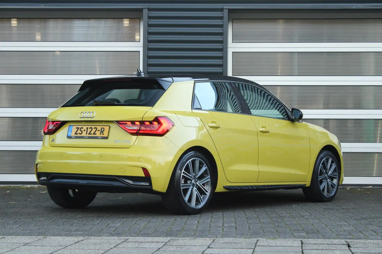 Audi A1 Sportback 30 TFSI 115pk S-tronic Epic | Sportstoel Geel - 2