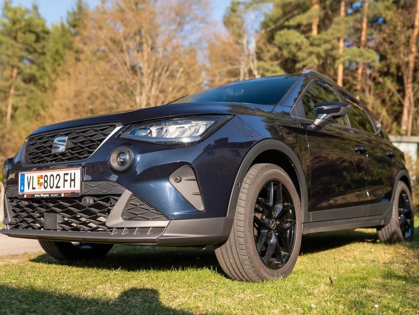 SEAT Arona Arona 1,0 Eco TSI FR Austria DSG FR Austria Schwarz - 2