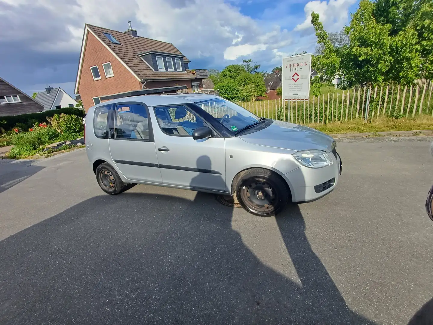 Skoda Roomster Basis Gris - 2