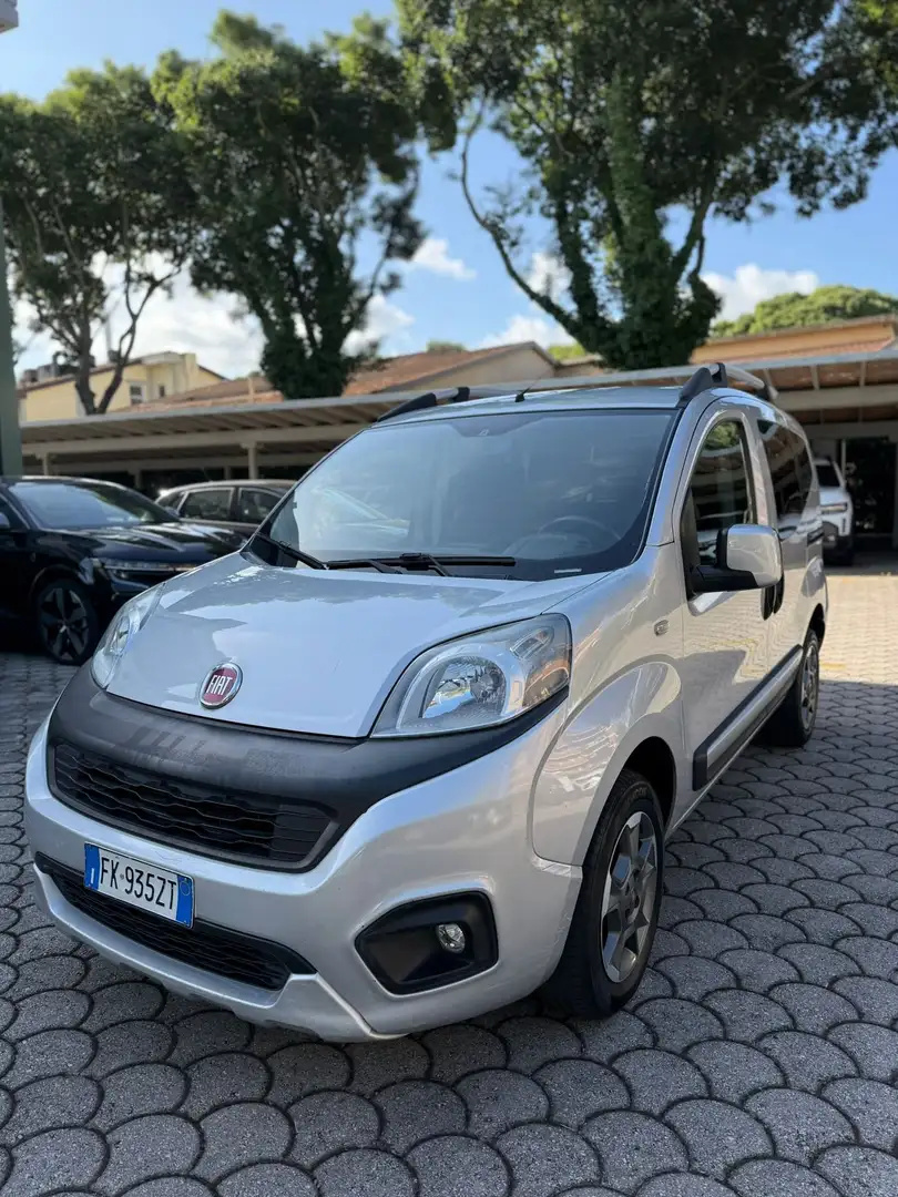 Fiat Qubo QUBO 1.3 MJT 80 CV Trekking Argintiu - 2
