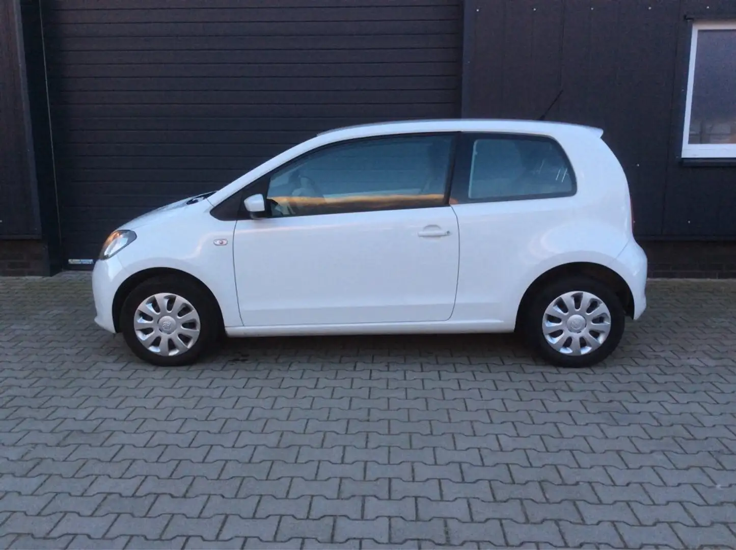 Skoda Citigo Ambition White - 2