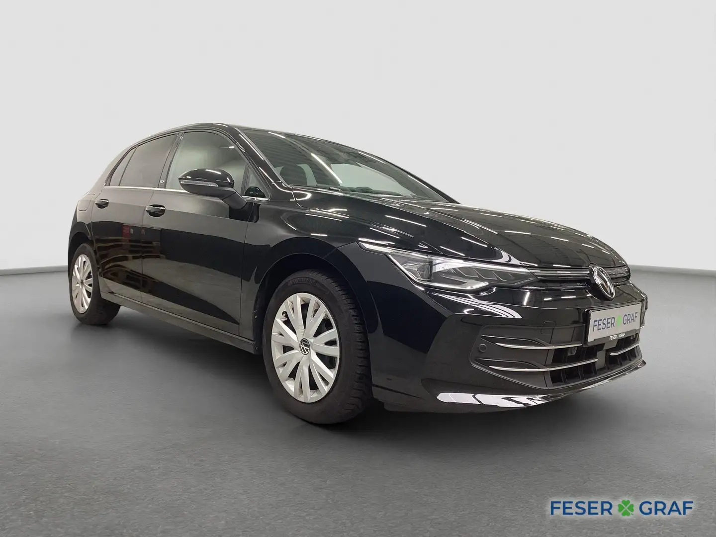 Volkswagen Golf VIII 50 Jahre Style 1.5eTSI 110kW DSG Pano HUD Schwarz - 2