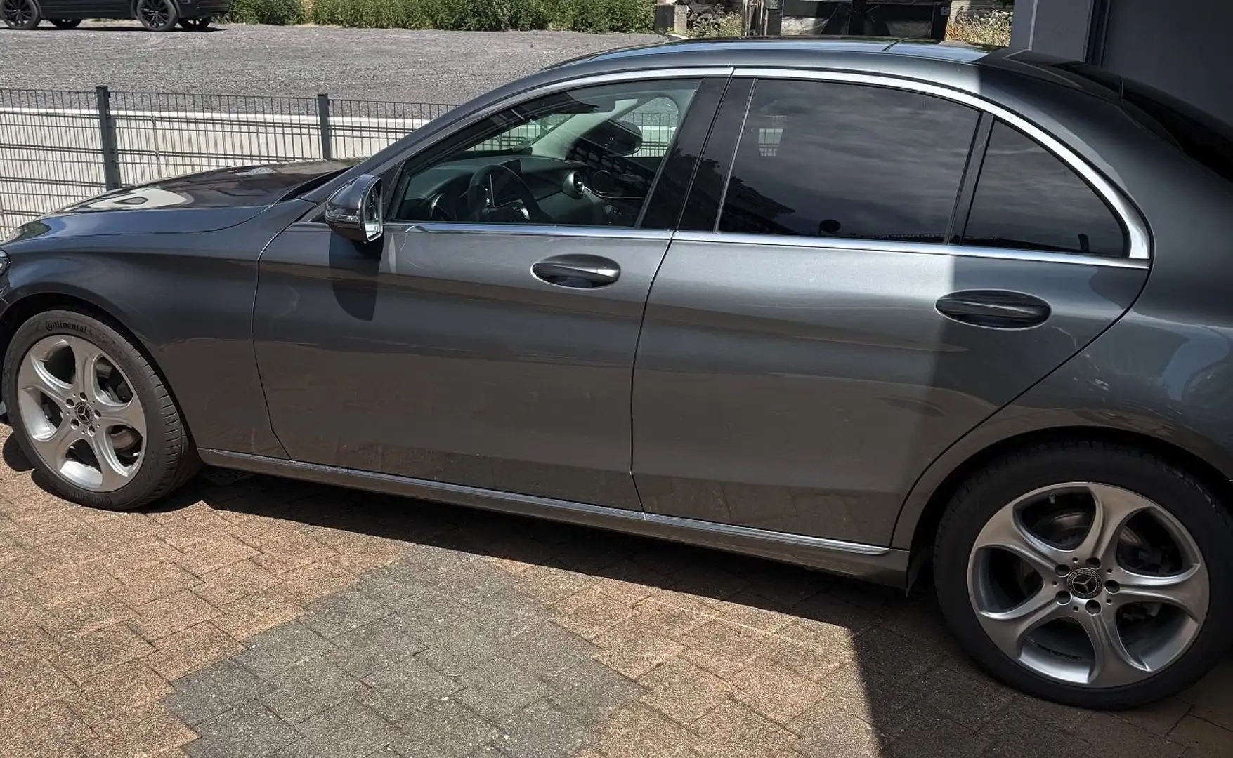 Mercedes-Benz C 220 C 220 d 9G-TRONIC Avantgarde Grau - 2