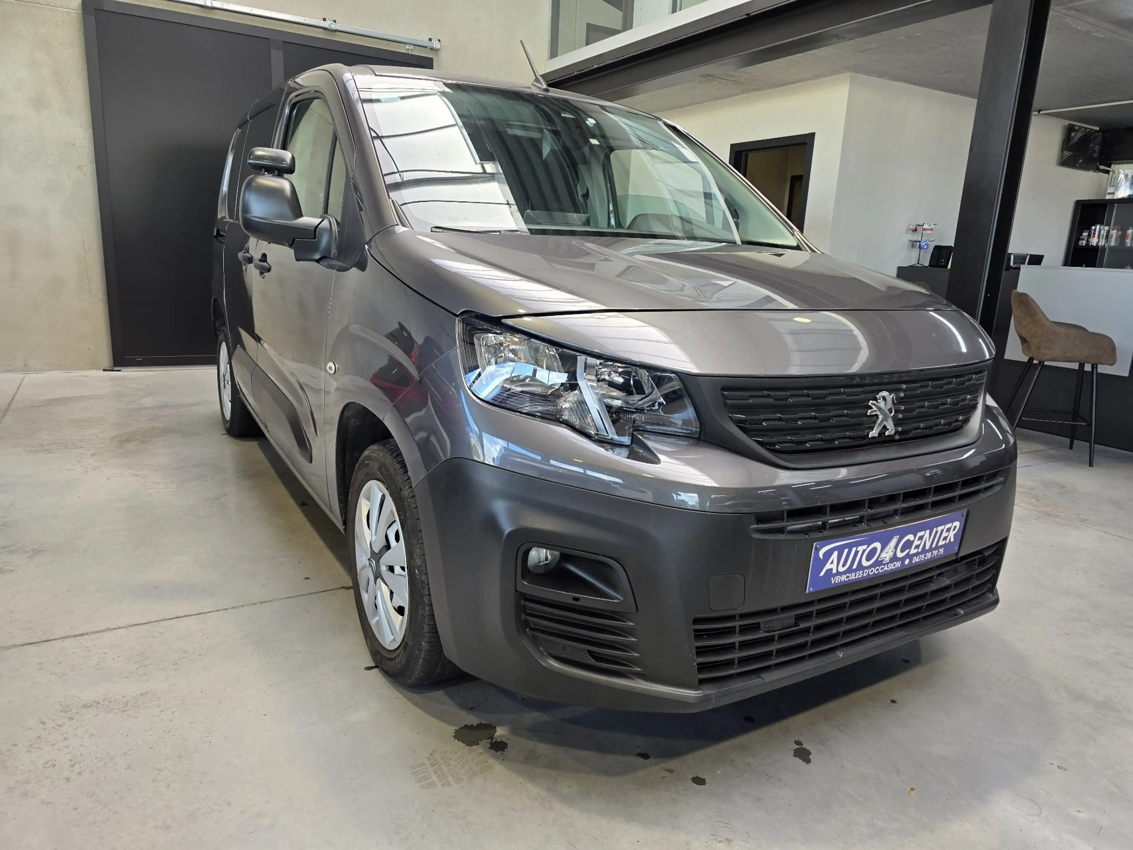 Peugeot Partner 1.5 BlueHDi // GPS / 3 PLACES / GARANTIE 1 AN // — photo 3
