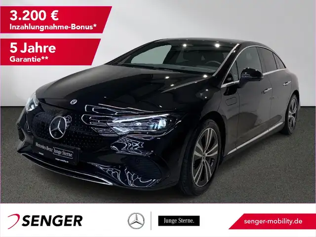 Mercedes-Benz EQE 350 + Electric Art DigitalLight Distronic