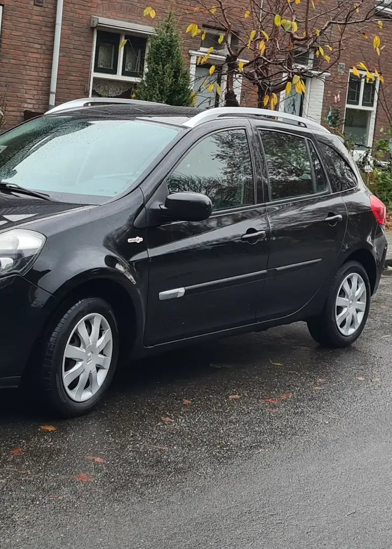 Renault Clio 1.2 TCE Collection Zwart - 1
