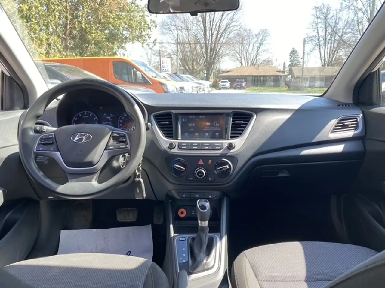 Hyundai ACCENT снимка Hyundai ACCENT