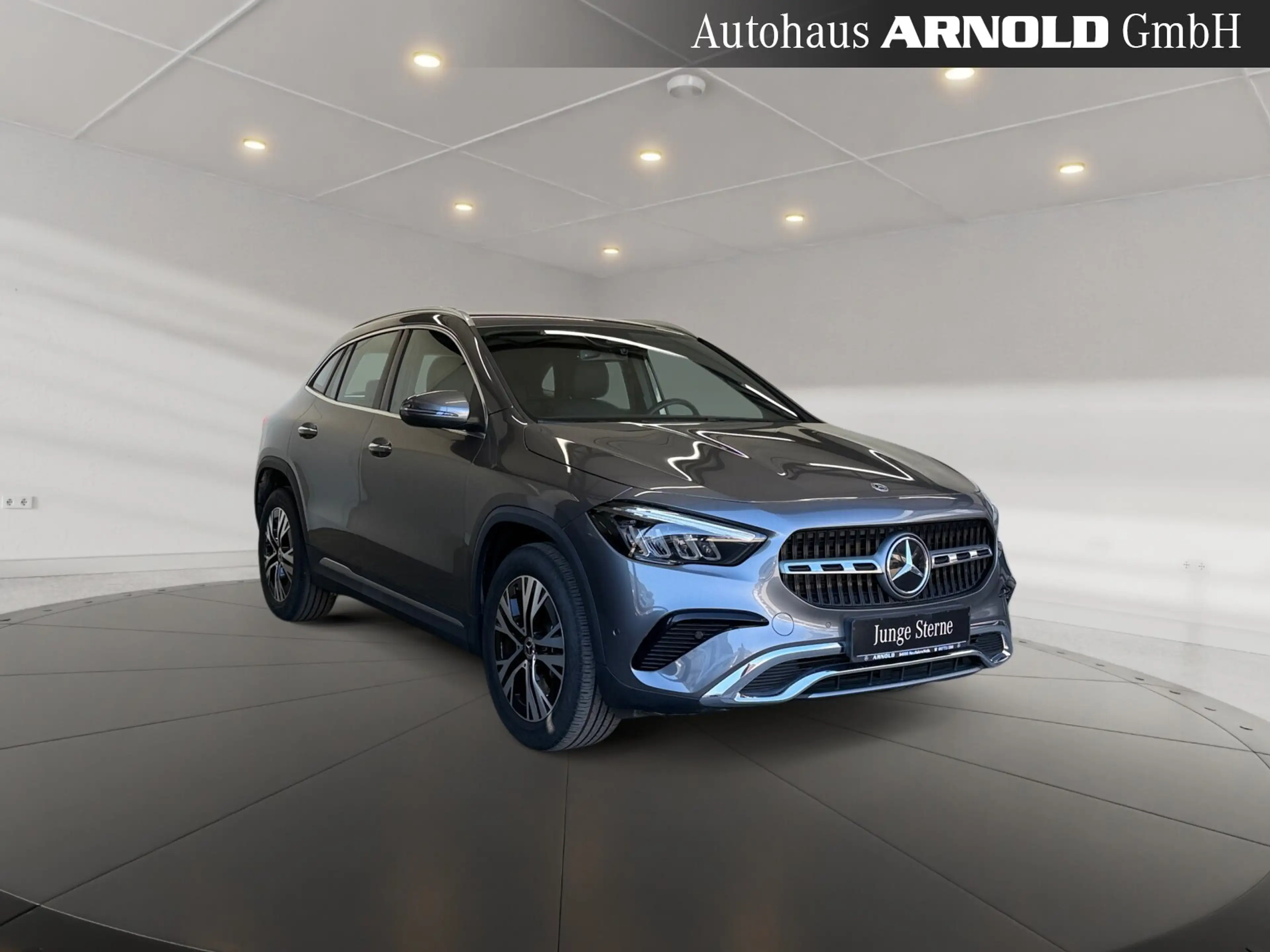 Mercedes-Benz GLA 250 GLA 250 4Matic Progressive el-Klappe LED Kamera BC — photo 6