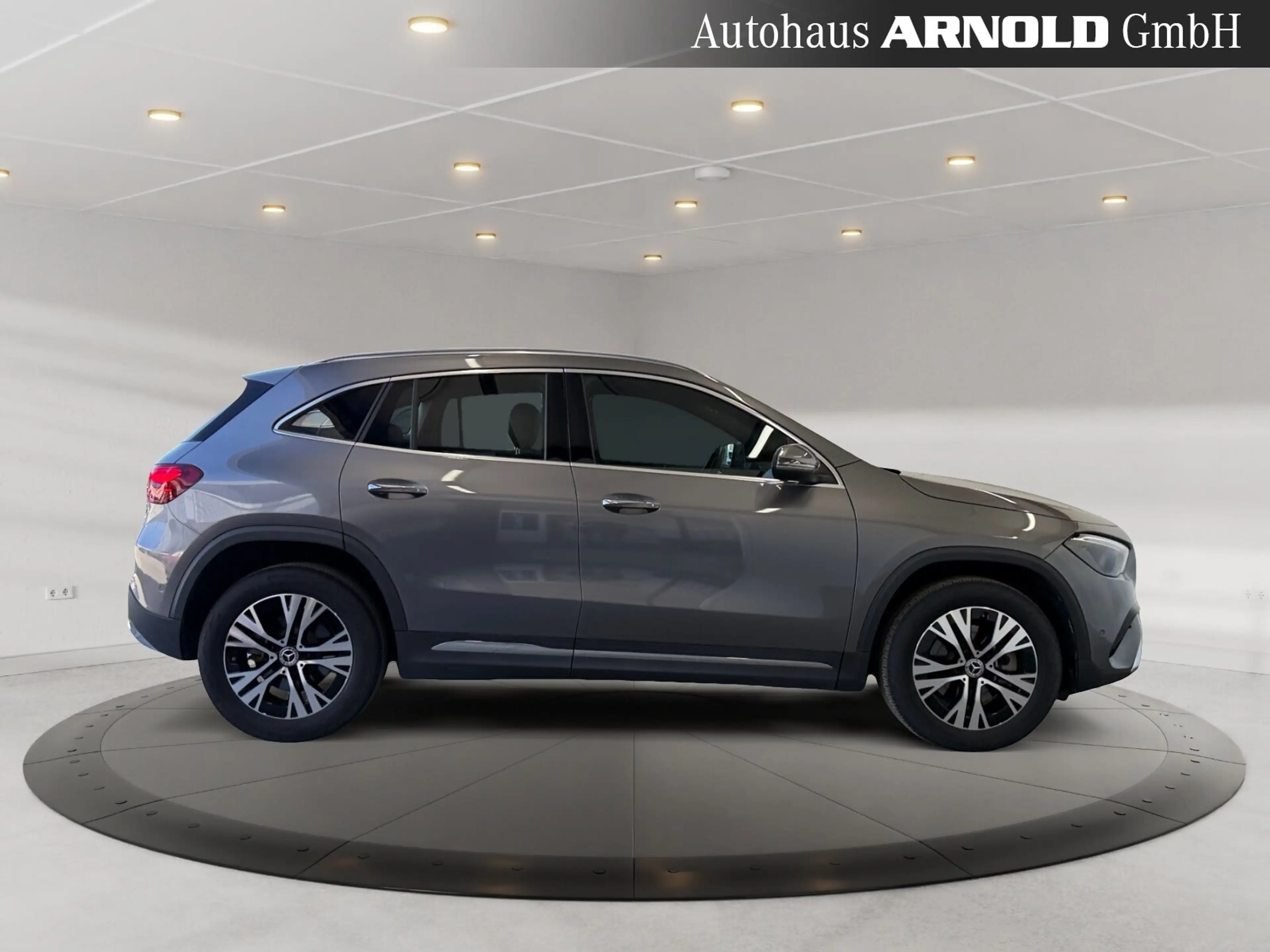 Mercedes-Benz GLA 250 GLA 250 4Matic Progressive el-Klappe LED Kamera BC — photo 5