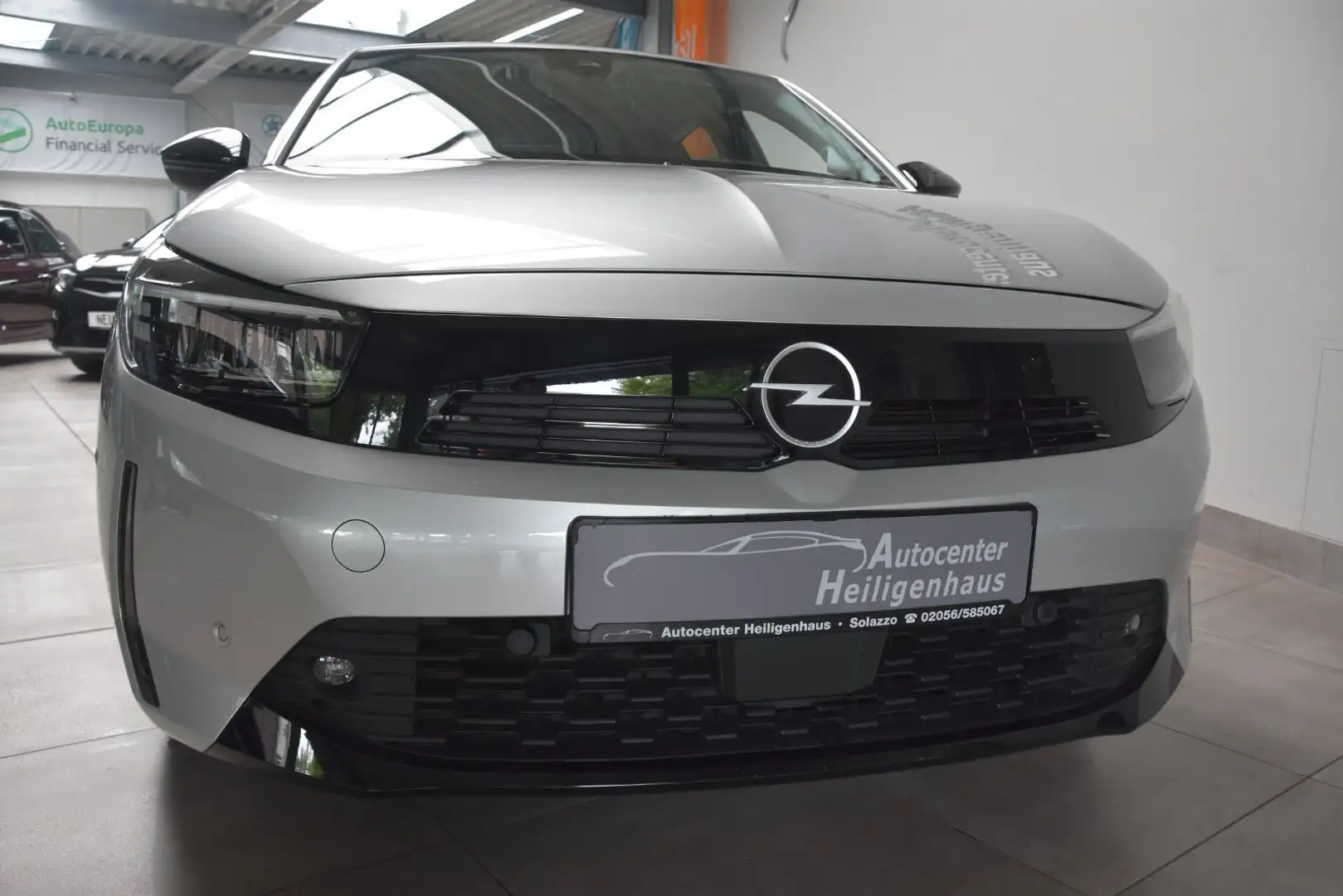 Opel Corsa F LED Navi Kamera Sitz-/Lenkhz Tempo DAB Silber - 1