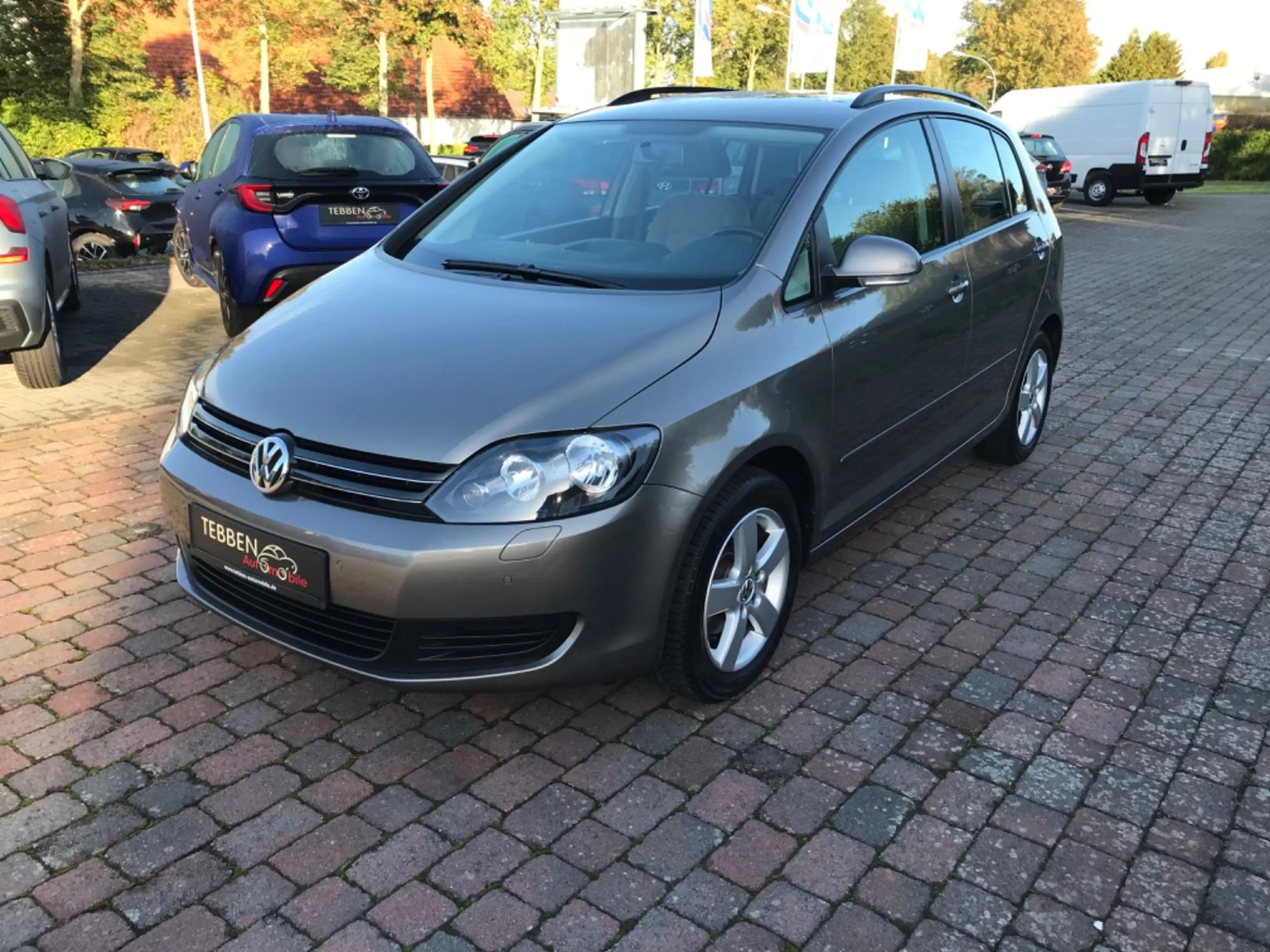 Volkswagen Golf Plus VI Comfortline*Automatik*Allwetterr* — photo 3