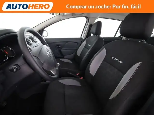 Dacia Sandero view 11