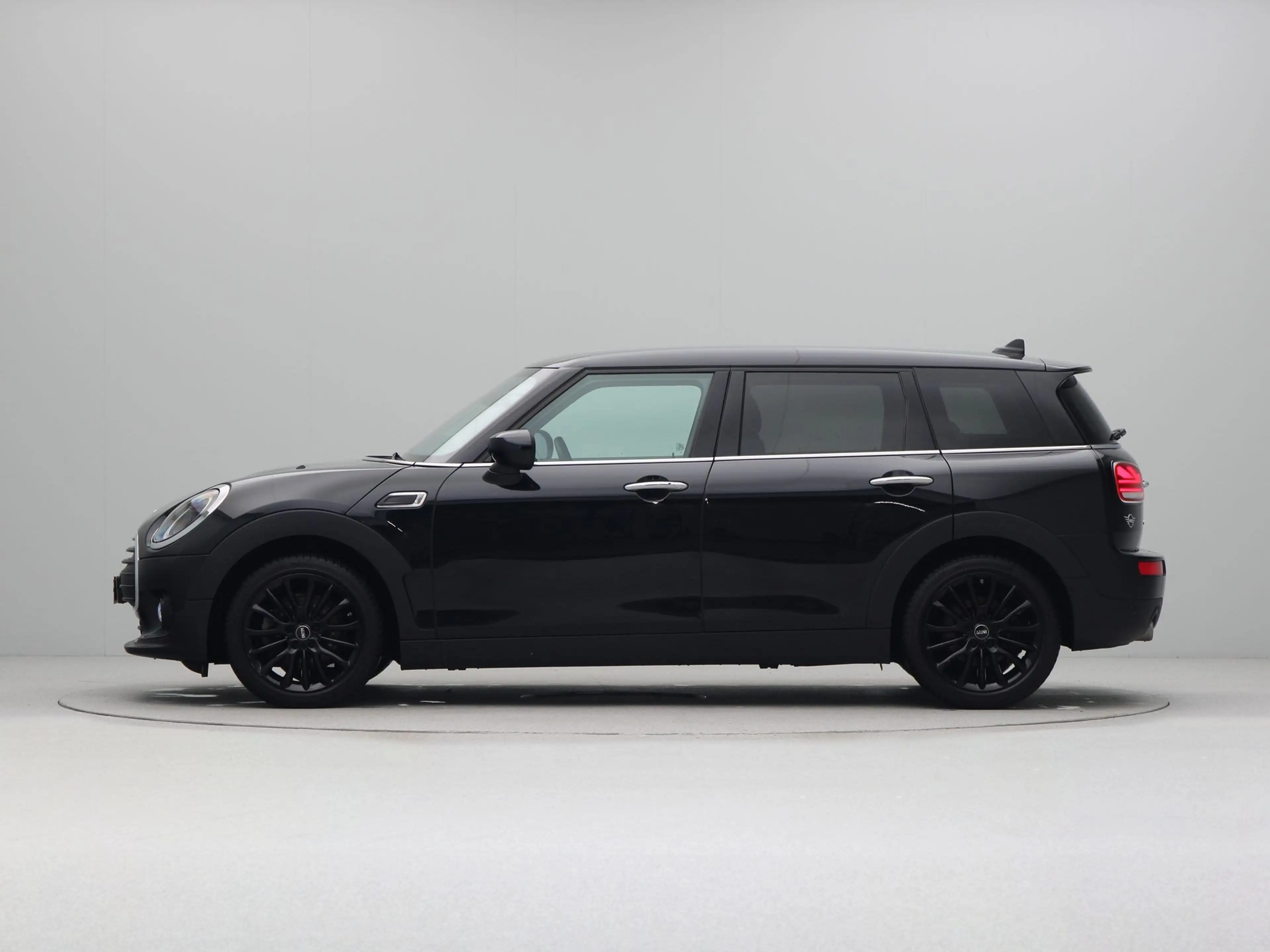 MINI Cooper Clubman Classic Aut. — photo 12