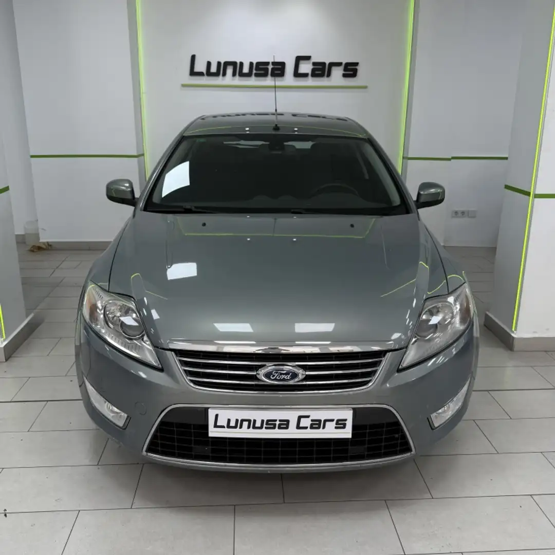 Ford Mondeo 2.0TDCi Titanium X Aut. 140 Gris - 2
