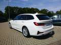 BMW 320 d Touring HeadUp/AHK/LED/PANO/PDC/SHZ Weiß - thumbnail 3