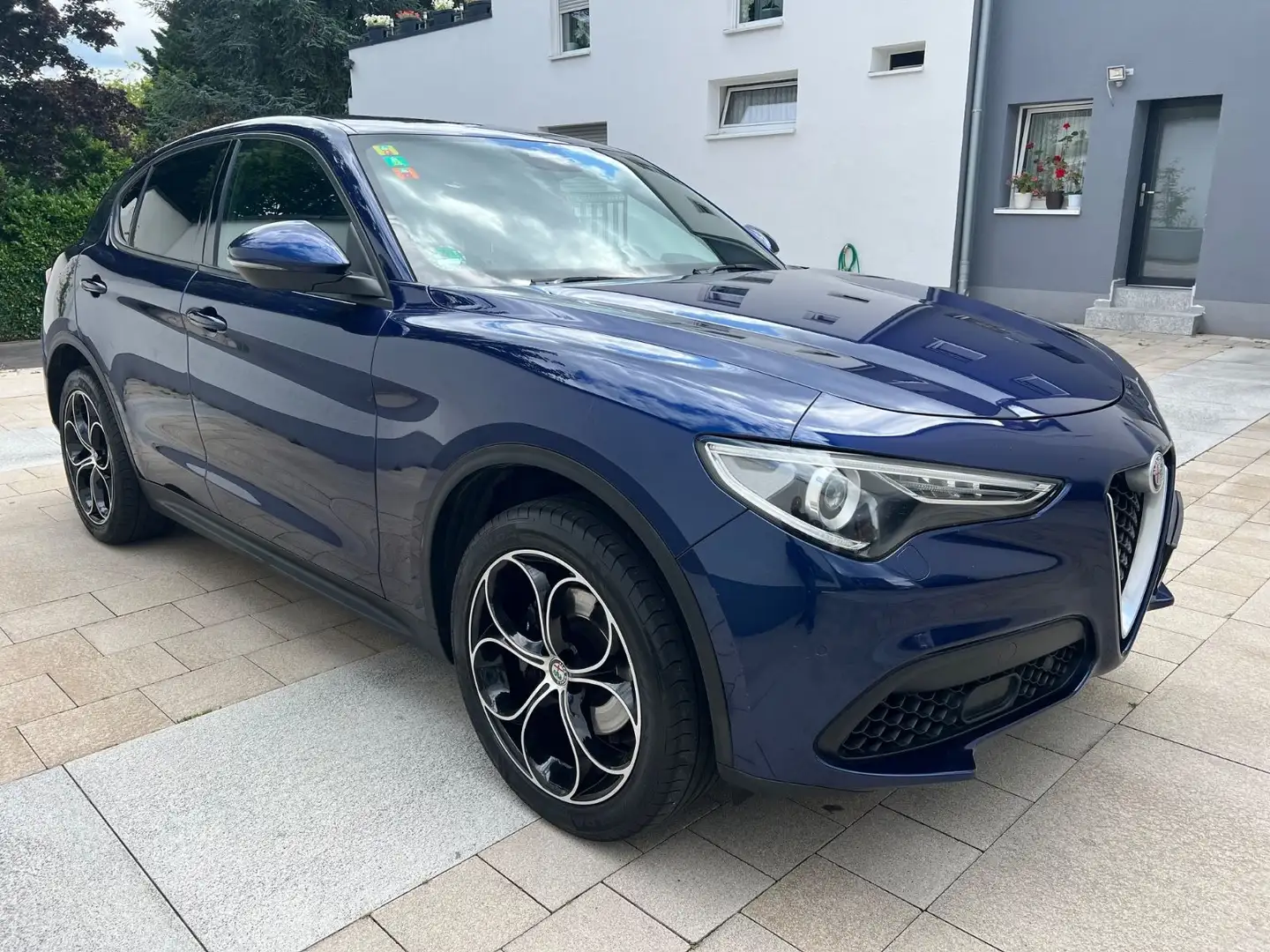 Alfa Romeo Stelvio Super Q4 Blauw - 1