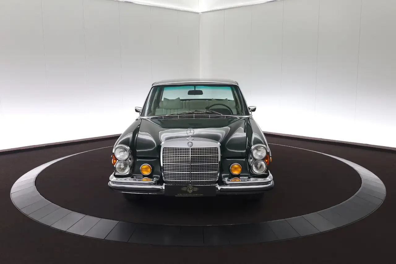 Mercedes-Benz 200 280SE 4.5, foto 8