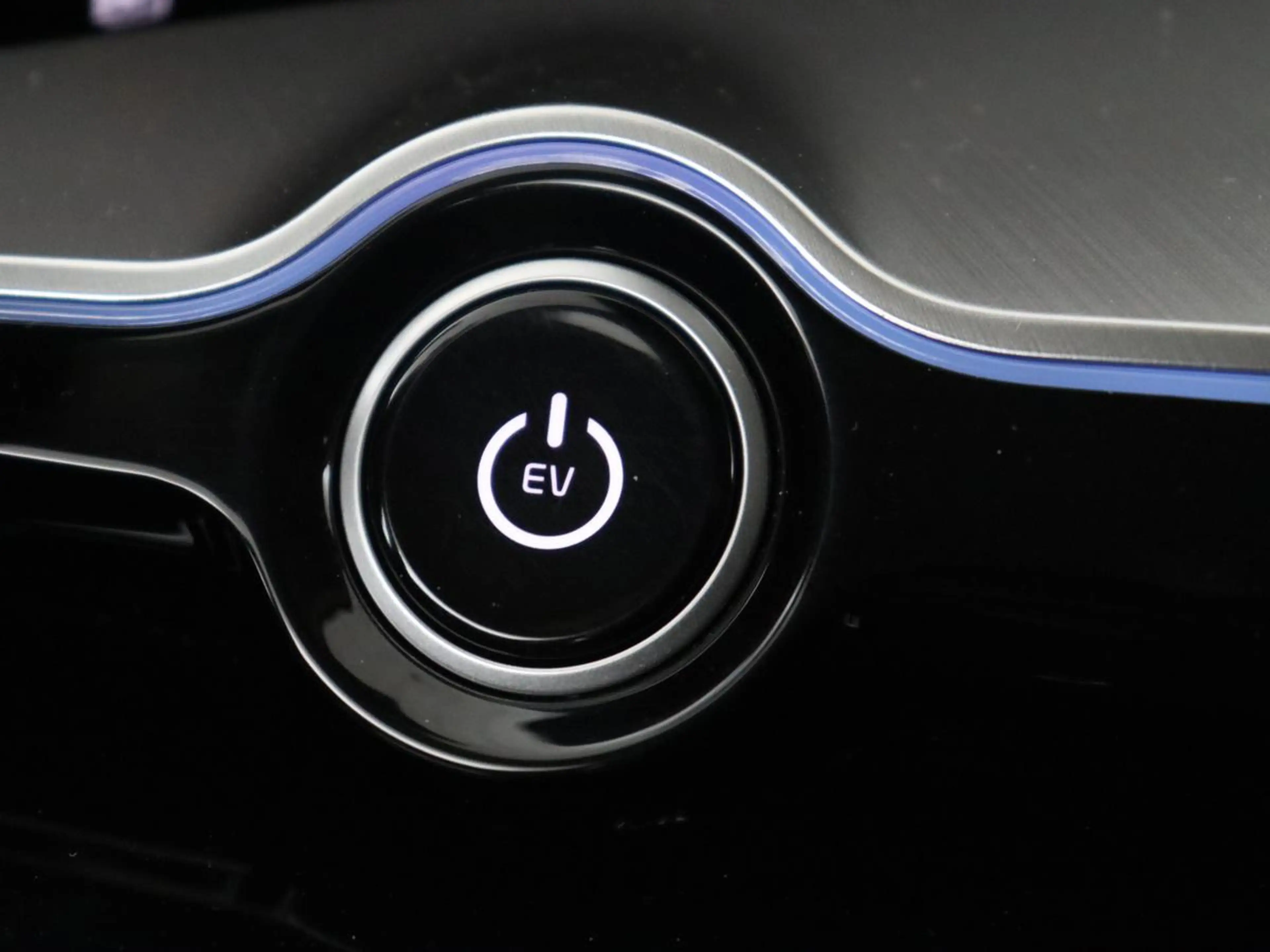 Kia EV6 Plus 77.4 kWh SOH 94,2% | LED | Meridian Sound | C — photo 31