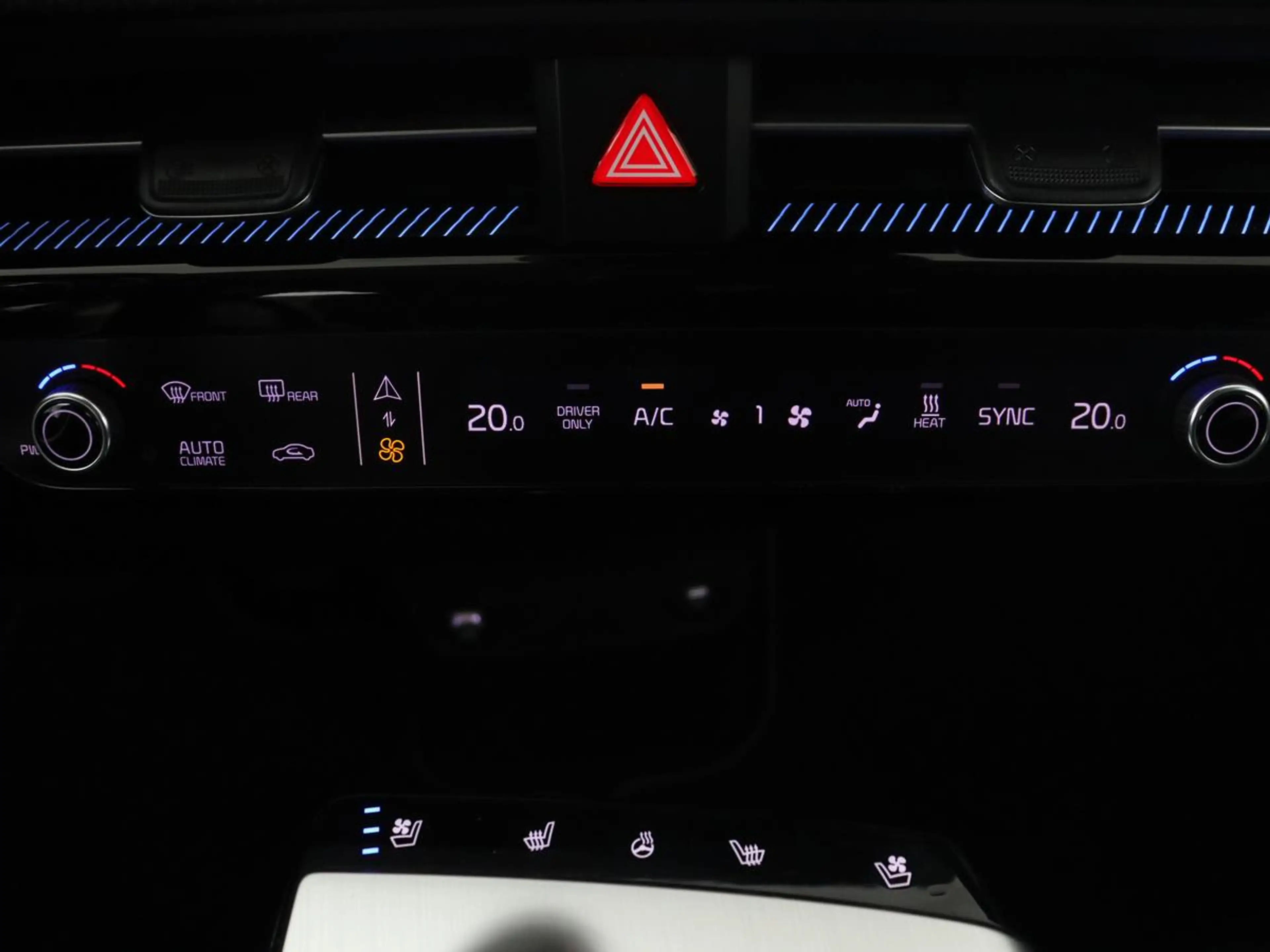 Kia EV6 Plus 77.4 kWh SOH 94,2% | LED | Meridian Sound | C — photo 34