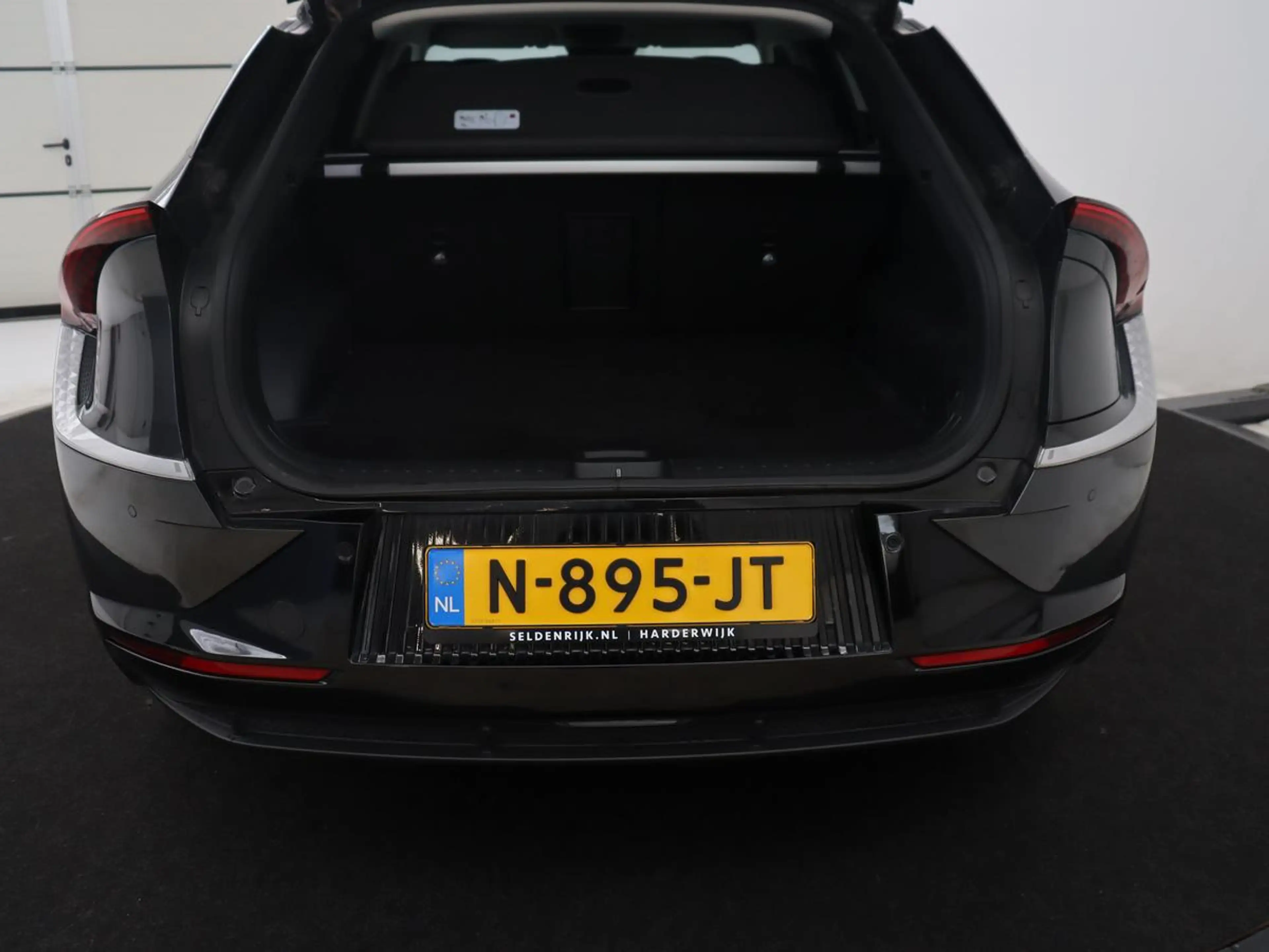 Kia EV6 Plus 77.4 kWh SOH 94,2% | LED | Meridian Sound | C — photo 11