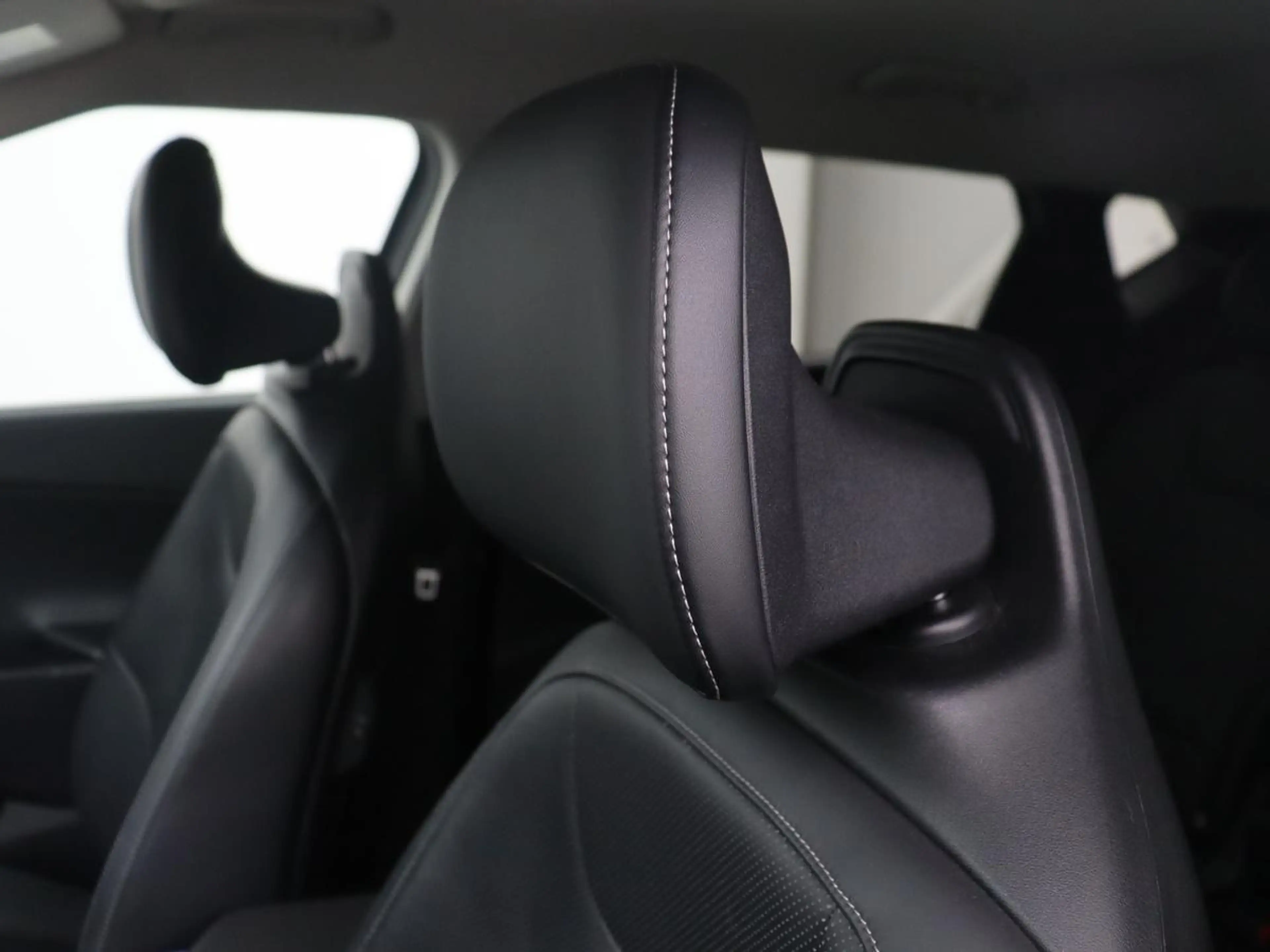 Kia EV6 Plus 77.4 kWh SOH 94,2% | LED | Meridian Sound | C — photo 5