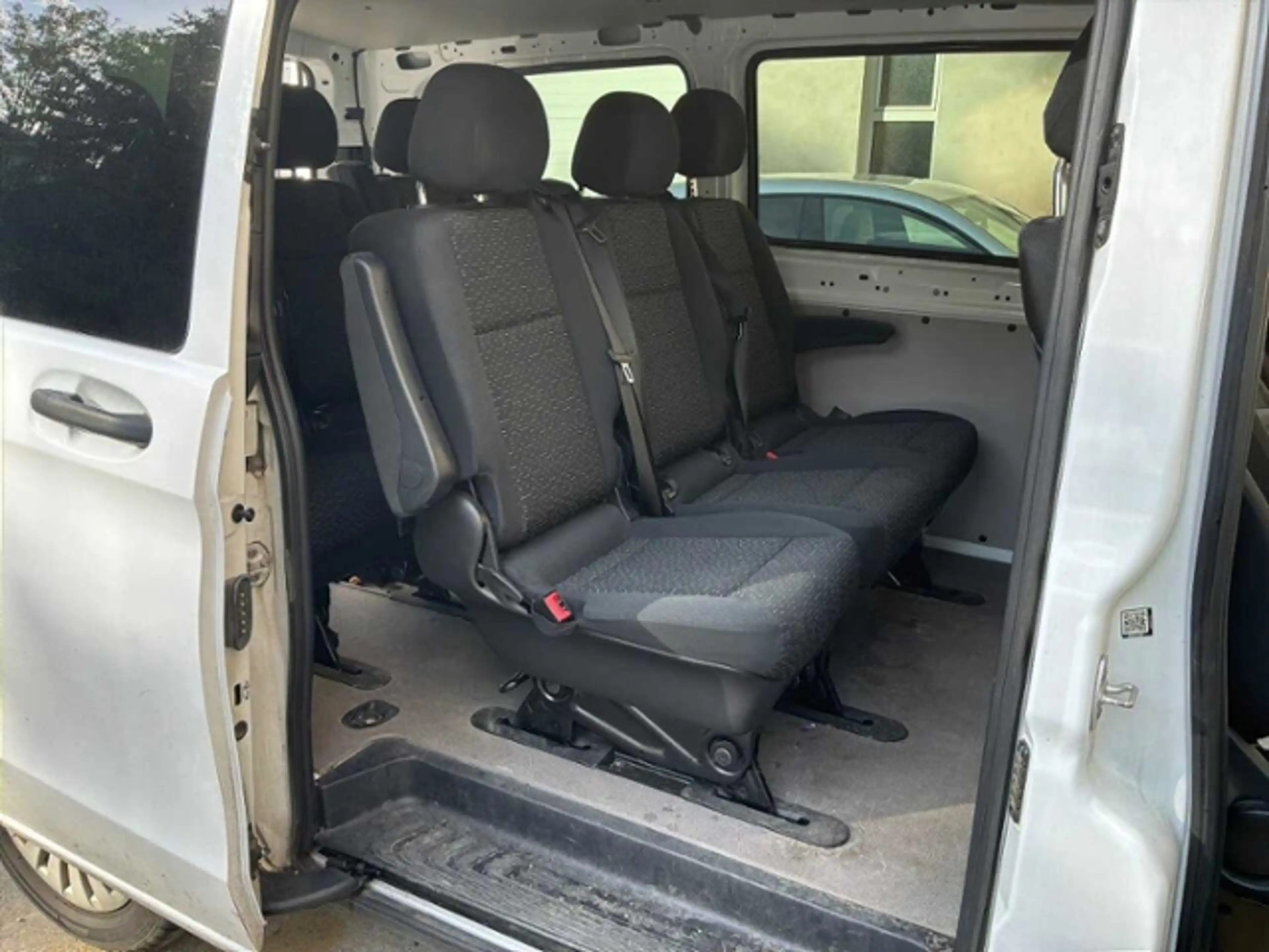 Mercedes-Benz Vito Tourer 116 Kamera Navi Klima Tempomat DAB-Tuner — photo 5