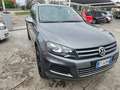 Volkswagen Touareg 3.0 TDI 245 CV tiptronic BlueMotion Techn. Executi Gris - thumbnail 3