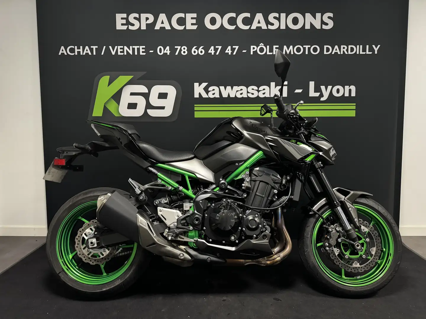 Kawasaki Z 900 Noir - 1